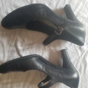 Womans shoes